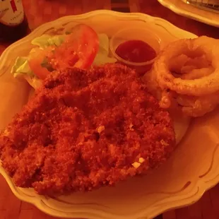 Fresh and delicious pork tenderloin sandwich! We'll be back next time we're in Zanesville!