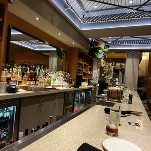 Clean bar. Cold and uninviting.