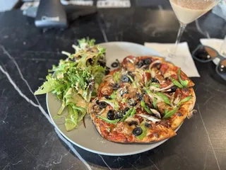 Broadway Pizza & Grill
