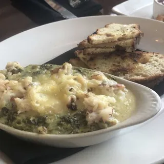 Dungeness Crab, Spinach and Artichoke Dip
