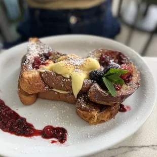 Crème Brûlée French Toast