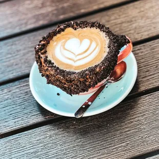 Mocha latte with nutella