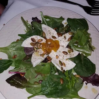 "Daisy Salad" of Fresh Mozzarella