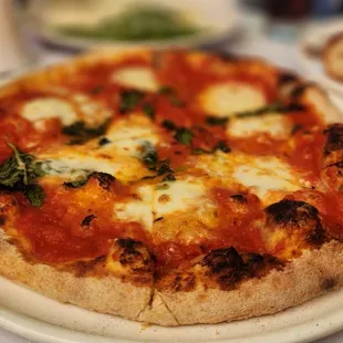 Margherita pizza