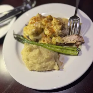 Chicken Chesapeake (chicken with crab meat on top)