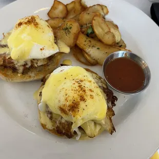 Crab Benedict