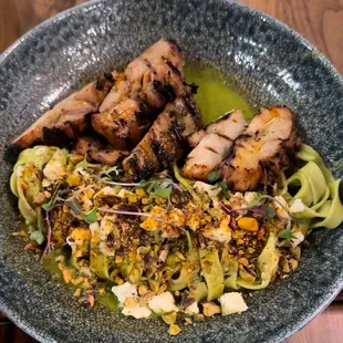 Turkish tagliatelle w/grilled chicken