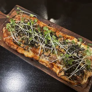 390539. Unagi Eel Pizza