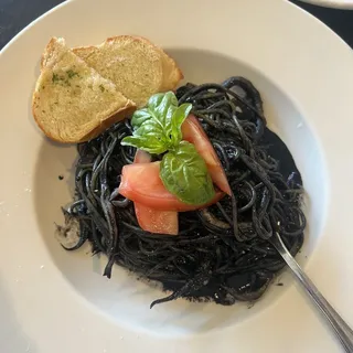 50324010. Squid Ink Pasta