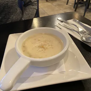 390550. Small Clam Chowder