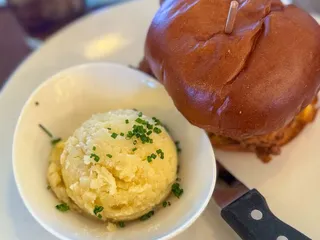 Bella Cafe and Grille 2