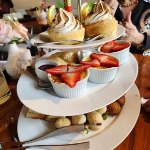 Afternoon tea, 3 people