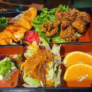 CD05. Combination Dinner Box E