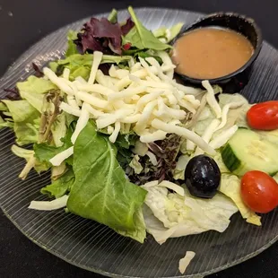 House salad with Italian dressing