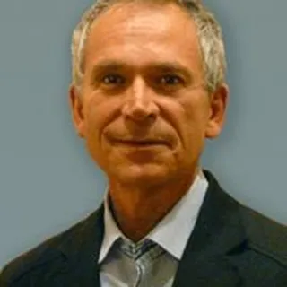Arturo R.