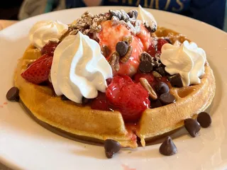 Red Apple Cafe