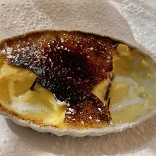 Burned creme brûlée