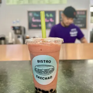 Pineapple Express smoothie with boba