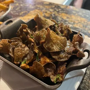 Crispy oyster mushrooms