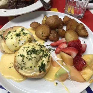 Eggs Benedict