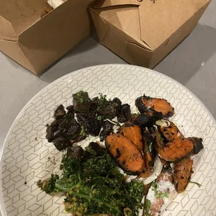 Sides: carrots, mushrooms, kale