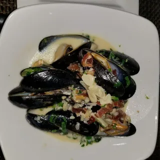 Pei Black Mussels