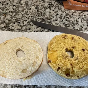 Left side is an Asiago. Right side is a French Toast. You can really see the difference in the egg based bagel.