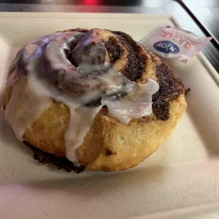 Cinnamon roll