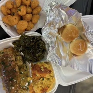 food, chicken wings and fried chicken