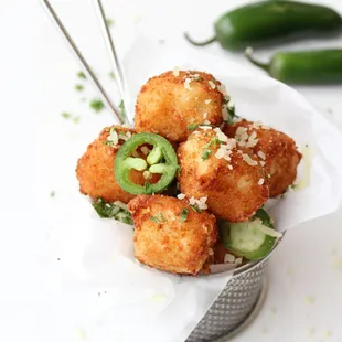 Jalapeno Mac and Cheese Poppers