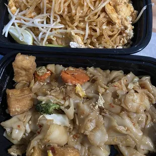 Takeout chicken pad Thai and tofu pad see ew