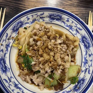 N6. Noodles with Braised Pork Belly