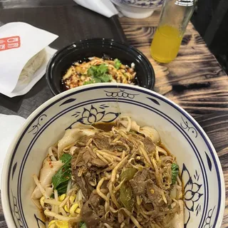 R3. Spicy Hot Oil Seared Hand-Ripped Noodles