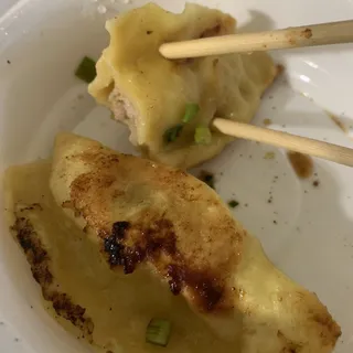 D1. Pan Fried Dumpling