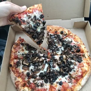 Medium pizza with ample toppings