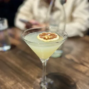 Lemon blossom - vodka, limoncello, lemon, elderflower