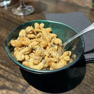 Everything bagel cashews