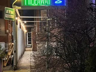 Shadyside Hideaway Bar