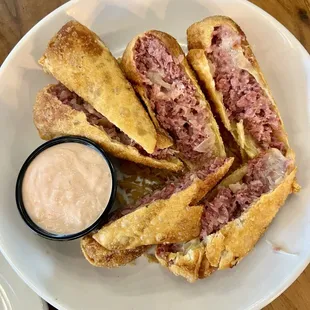 Reuben Egg Rolls