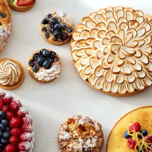 Bittersweet&apos;s beautiful pastries and tarts!