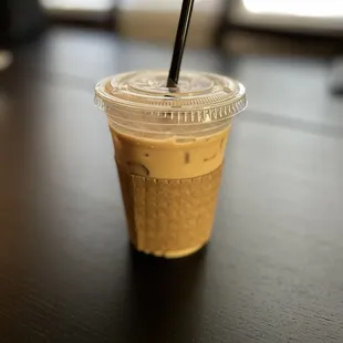Iced vanilla latte