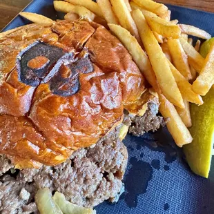 Bixenburger - single: onions and pickles only