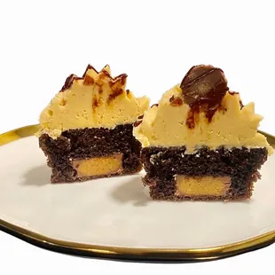 Peanut butter cupcake