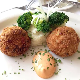 Crab cakes