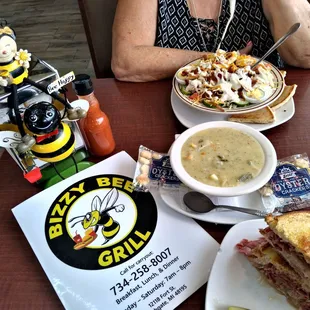 soup, soups and chowder, chowder, food
