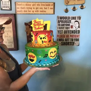 Emoji birthday cake (November 2017)