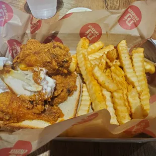 6 winglets w/ fries n ranch. Lol, I already took a bite, couldn&apos;t wait!