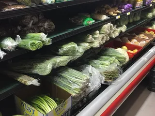 Yi's Oriental Market