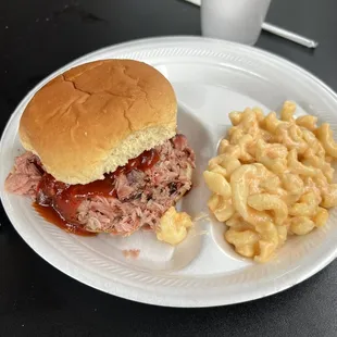 Pork Sandwich and Mac N&apos; Cheese