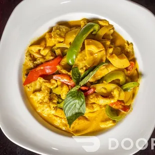 Thai yellow curry chicken